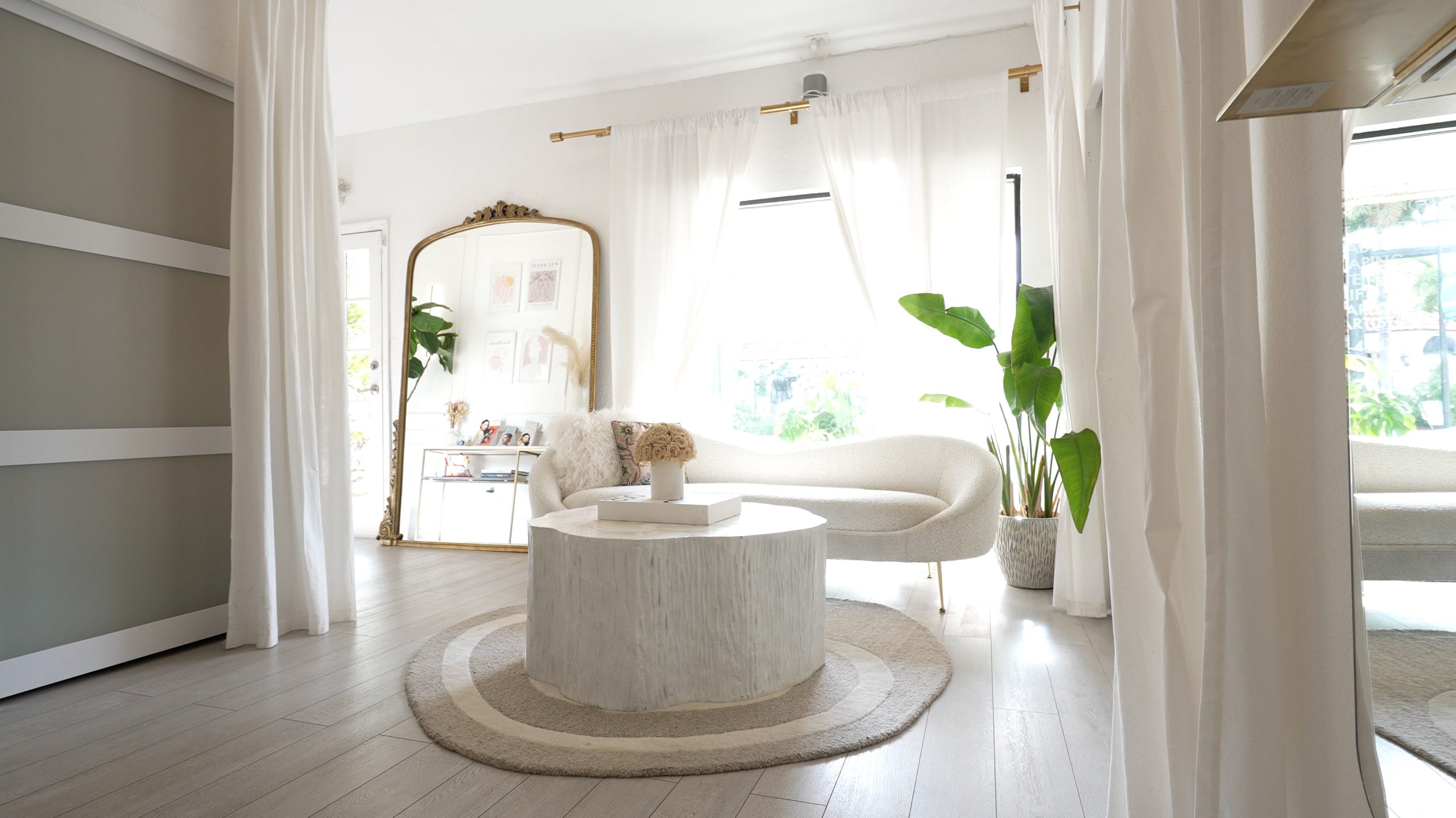 Book a consultation at Beauty Glam Studio to discuss personalised beauty and aesthetic treatments.